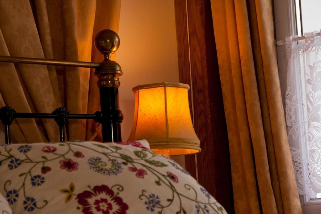 브로큰허스트 The Blacksmith'S House B&B 객실 사진